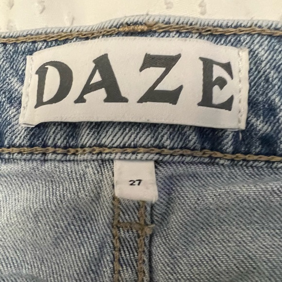 Daze light blue straight leg denim size 27 worn twice - Picture 3 of 3